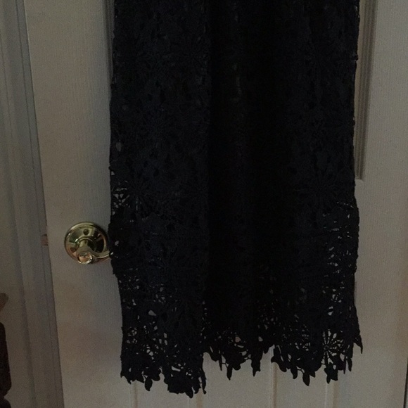 Ori-ali Black applique t-length dress - Picture 3 of 5